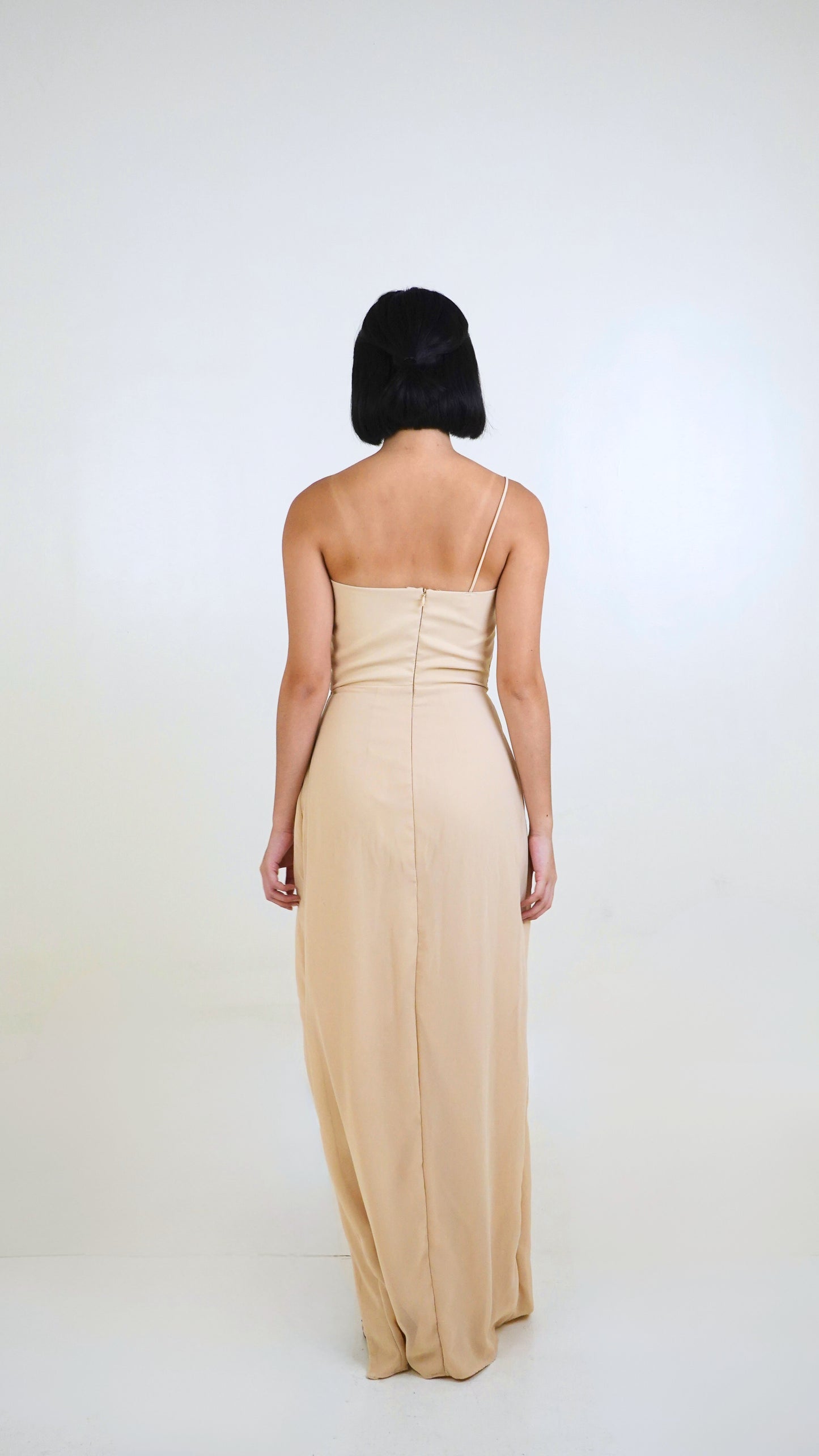 Eva Aguspina | One Shoulder Asymmetrical Gown
