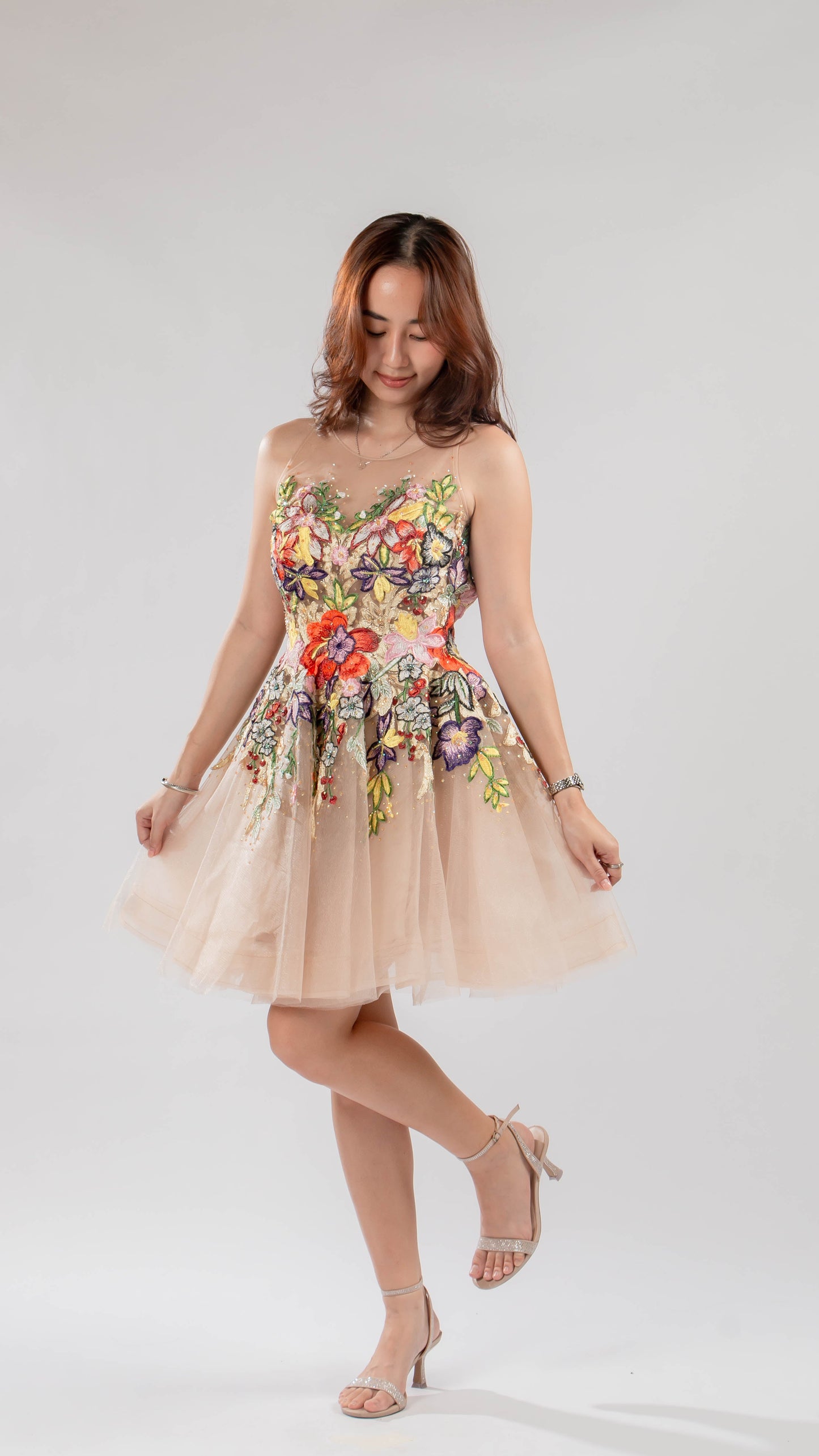 Harley Ruedas | Floral cocktail dress